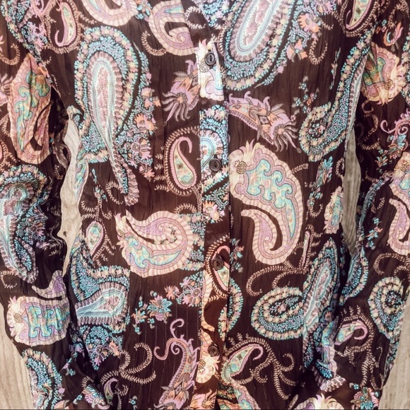 No Boundaries Paisley Blouse - Picture 10 of 11